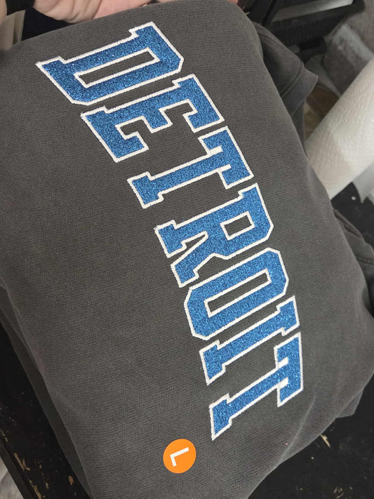 Detroit Glitter - Pepper Gray