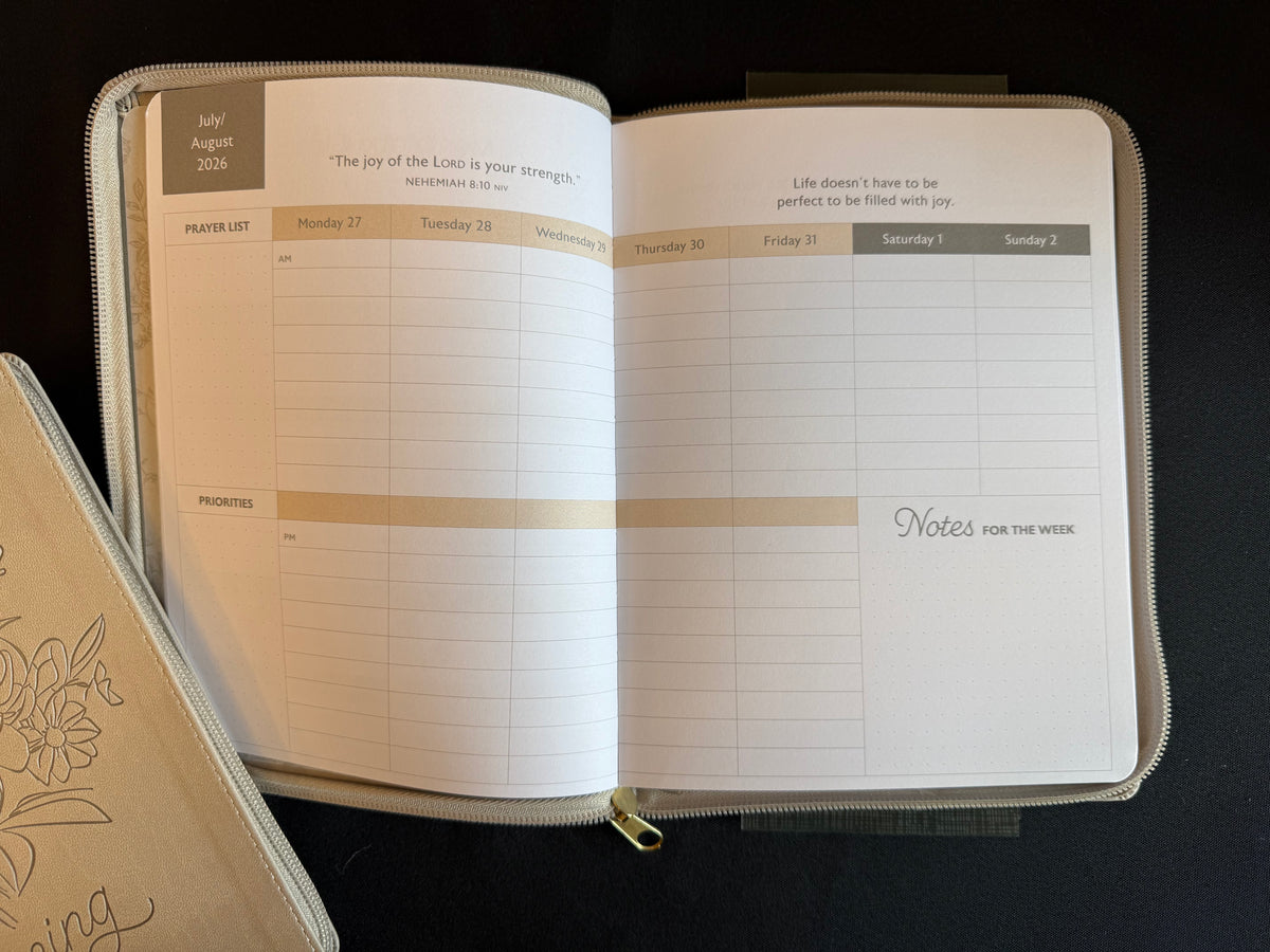 2027 18-Month Planner Amazing Grace