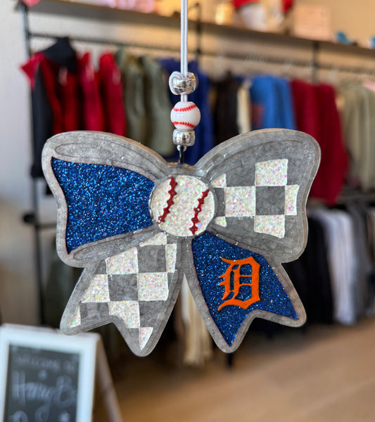 Large Bow/Baseball Freshie